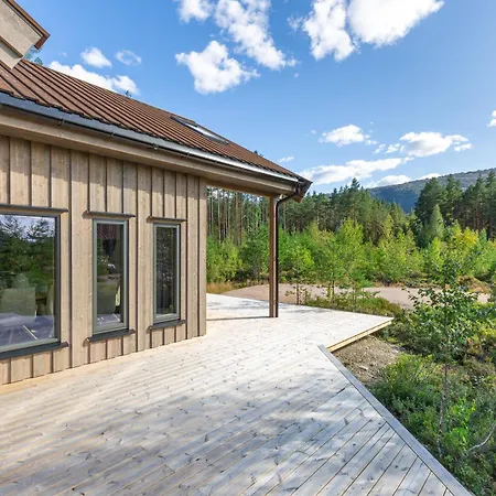 Holiday home Det Kosekroken - Nordic Style By The Fjord *